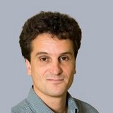 Portrait  Christoph Hennch