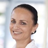 Portrait Dr. med. Dipl.-Med. Gudrun Hager