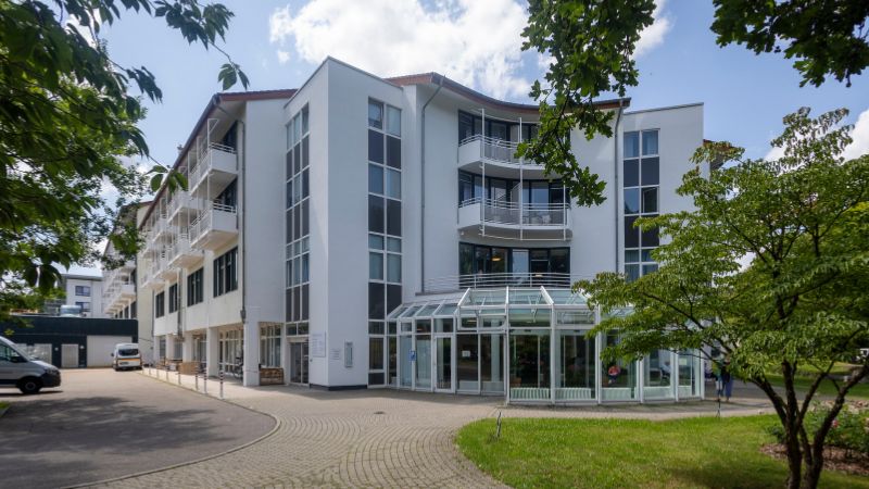 Gebäudeaufnahme der MEDIAN Vesalius-Klinik Bad Rappenau